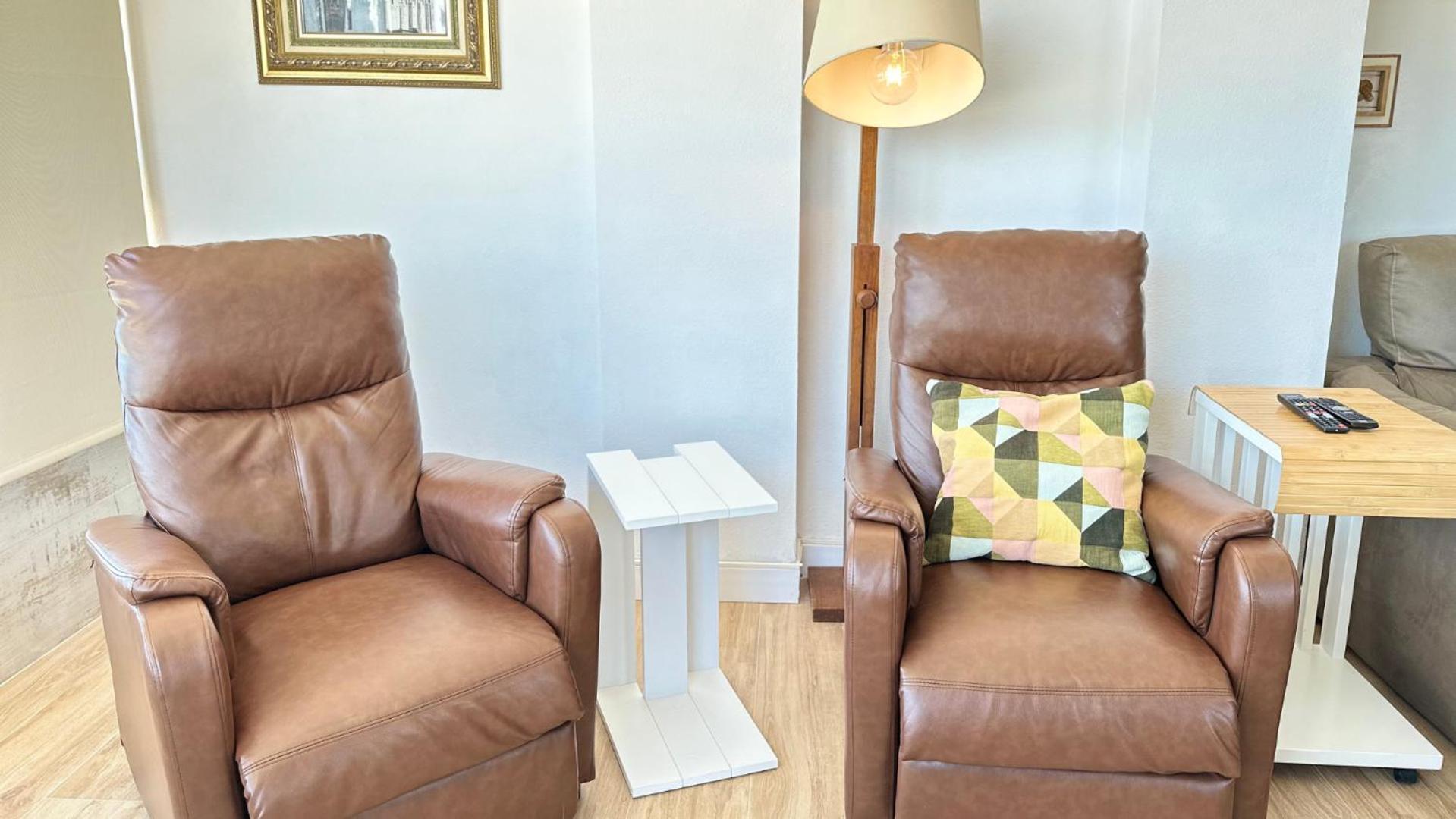 Atico A 50M Del Mar. Parking Gratis. A/C Apartment El Campello Luaran gambar