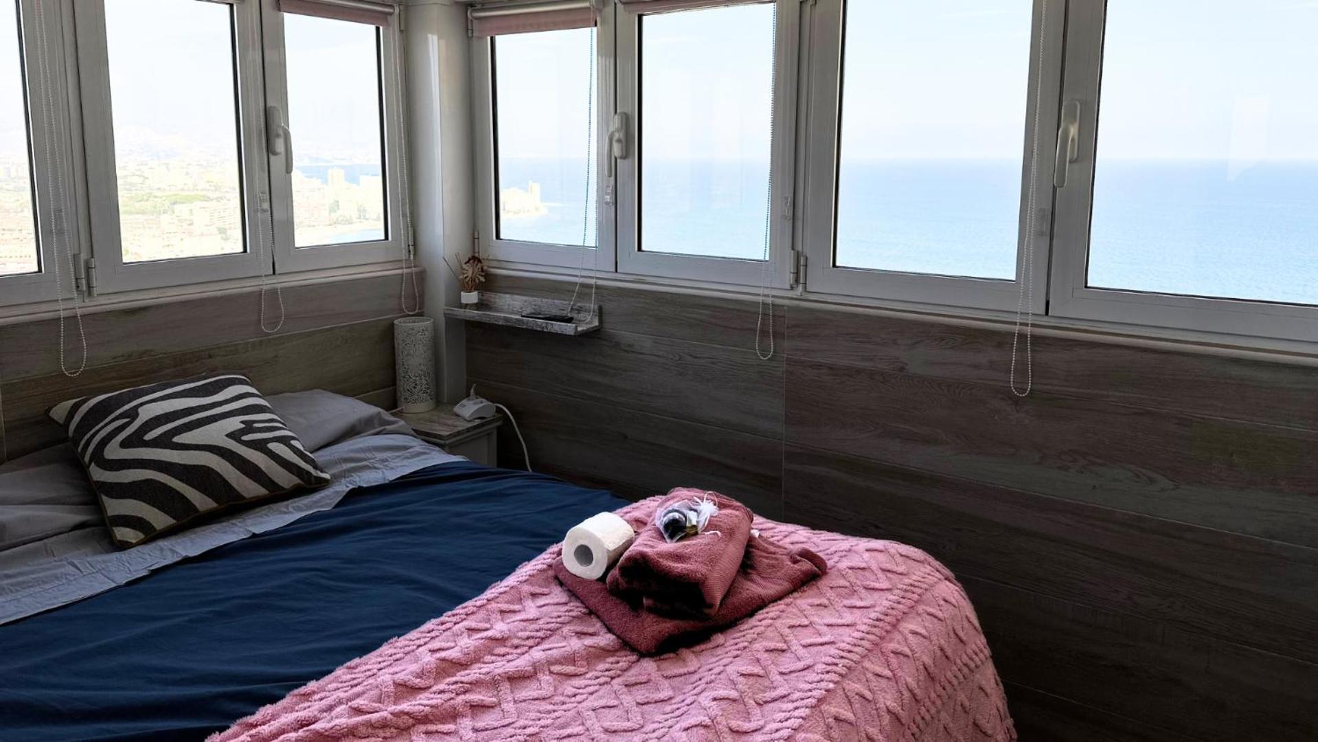 Atico A 50M Del Mar. Parking Gratis. A/C Apartment El Campello Luaran gambar
